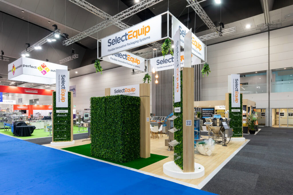 The Unsung Heroes of Logistics: Behind the Scenes with Exhibition Stand Builders The Unsung Heroes of Logistics: Behind the Scenes with Exhibition Stand Builders